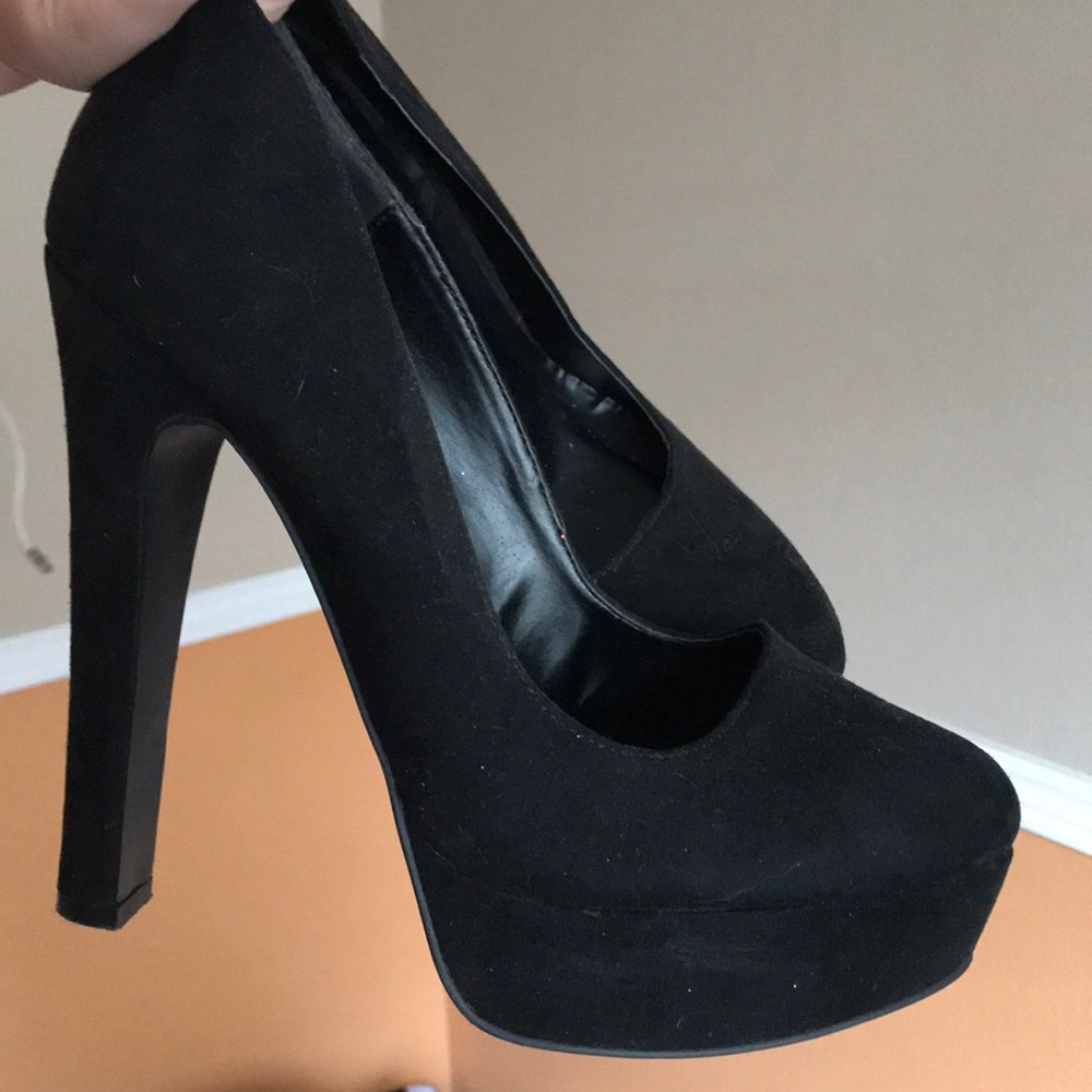 Black High Heels